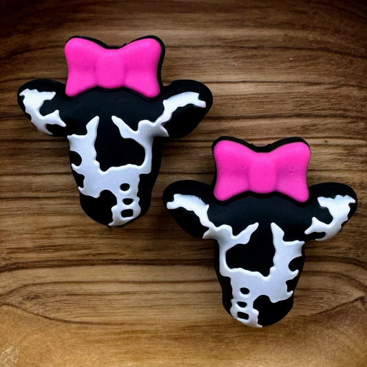 3-D Cow With Pink Bow Focal