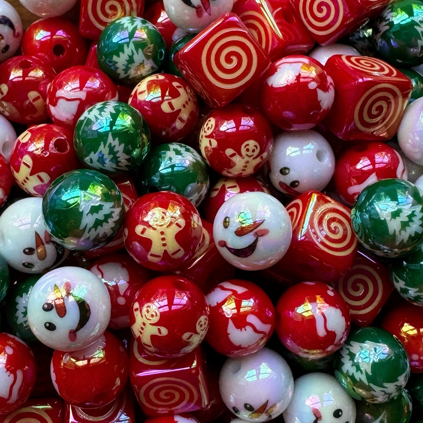 Acrylic Christmas Mix 16mm