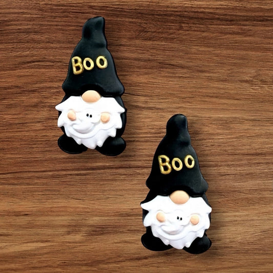 3-D Gnome With Ghost Focal
