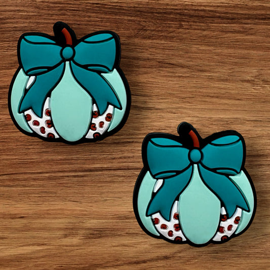 Pumpkin With Bow Focal