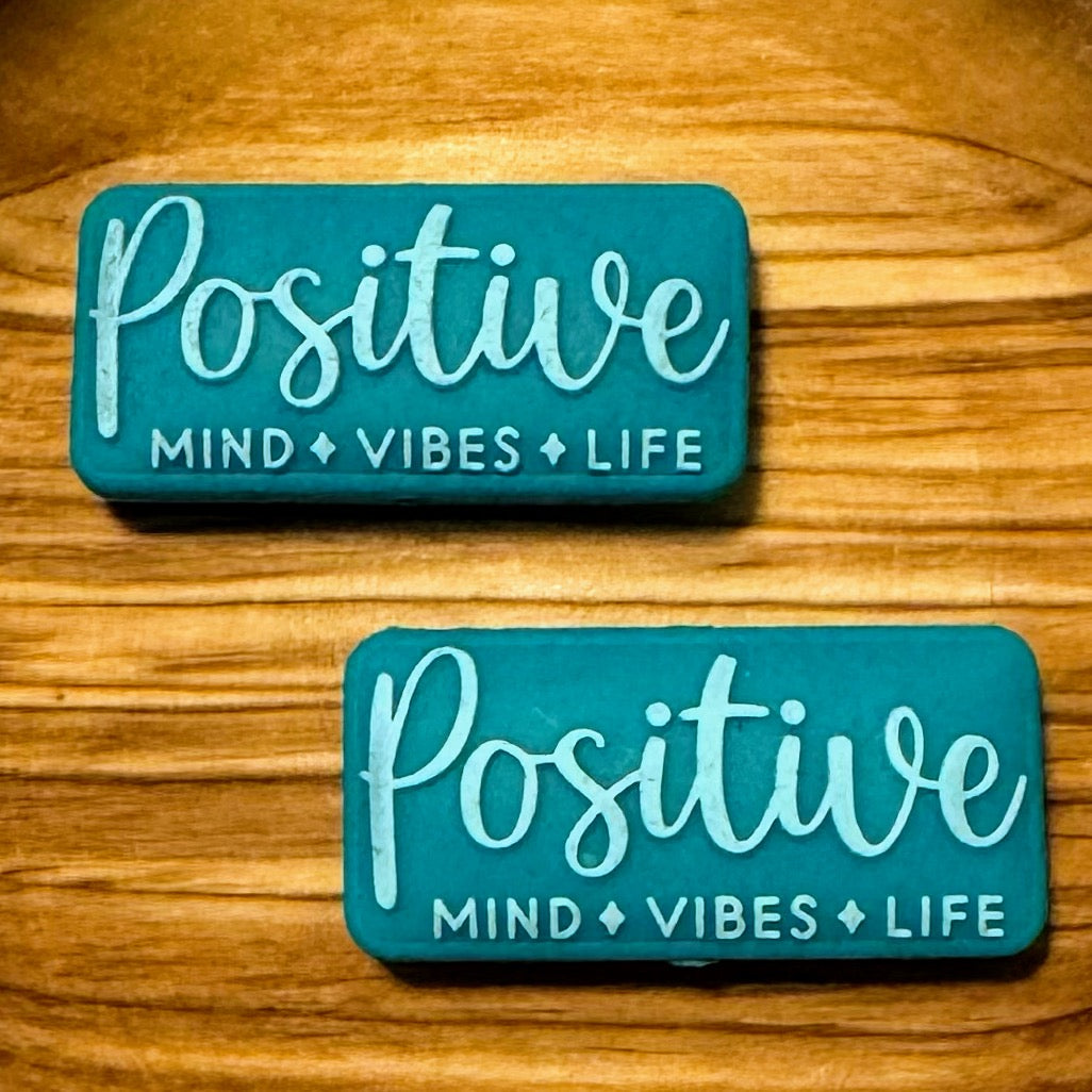 Positive Vibes Focal