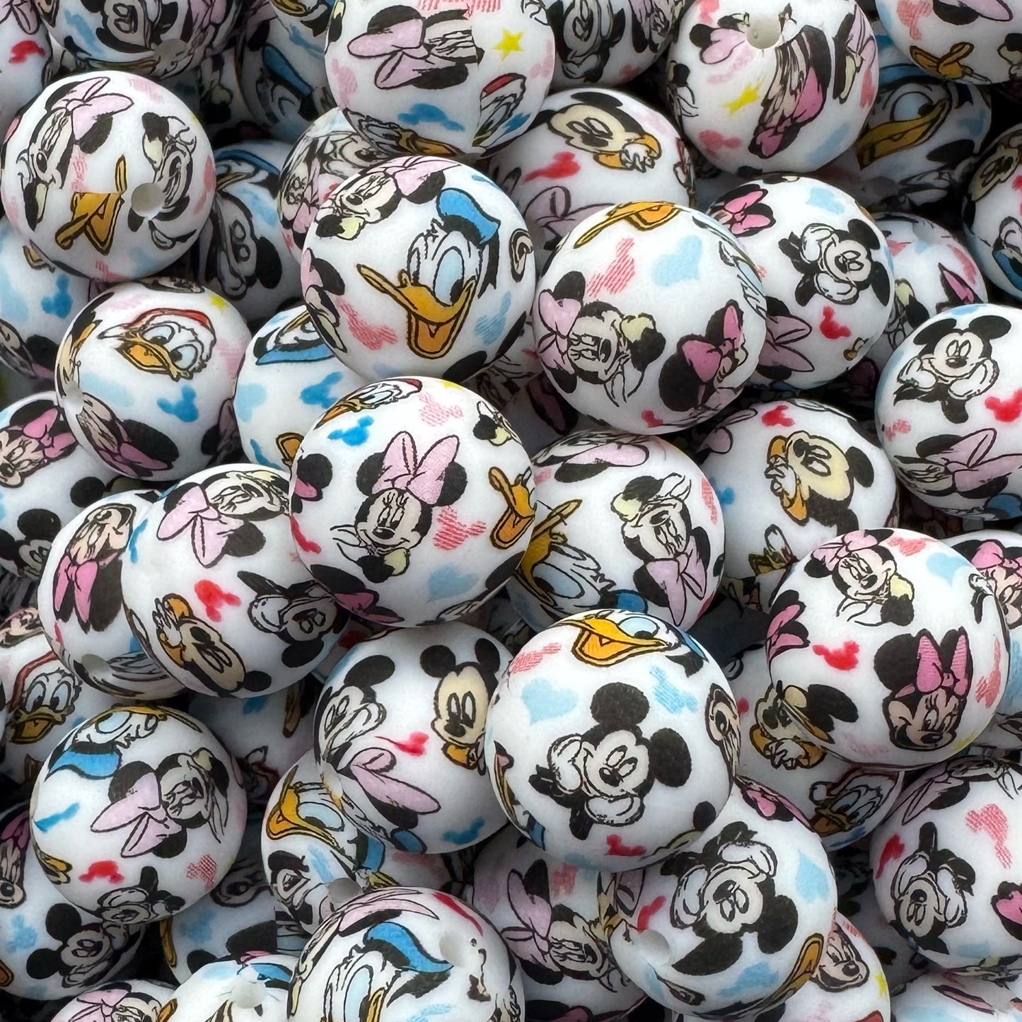 15mm Mouse & Friends Silicone Bead
