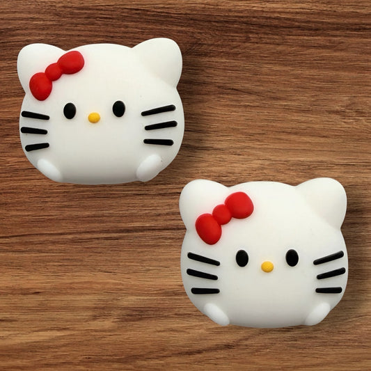 3-D Kitty Head Focal