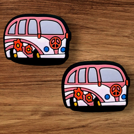 Retro Bus Focal