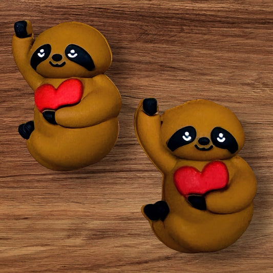 3-D Sloth With Heart Focal