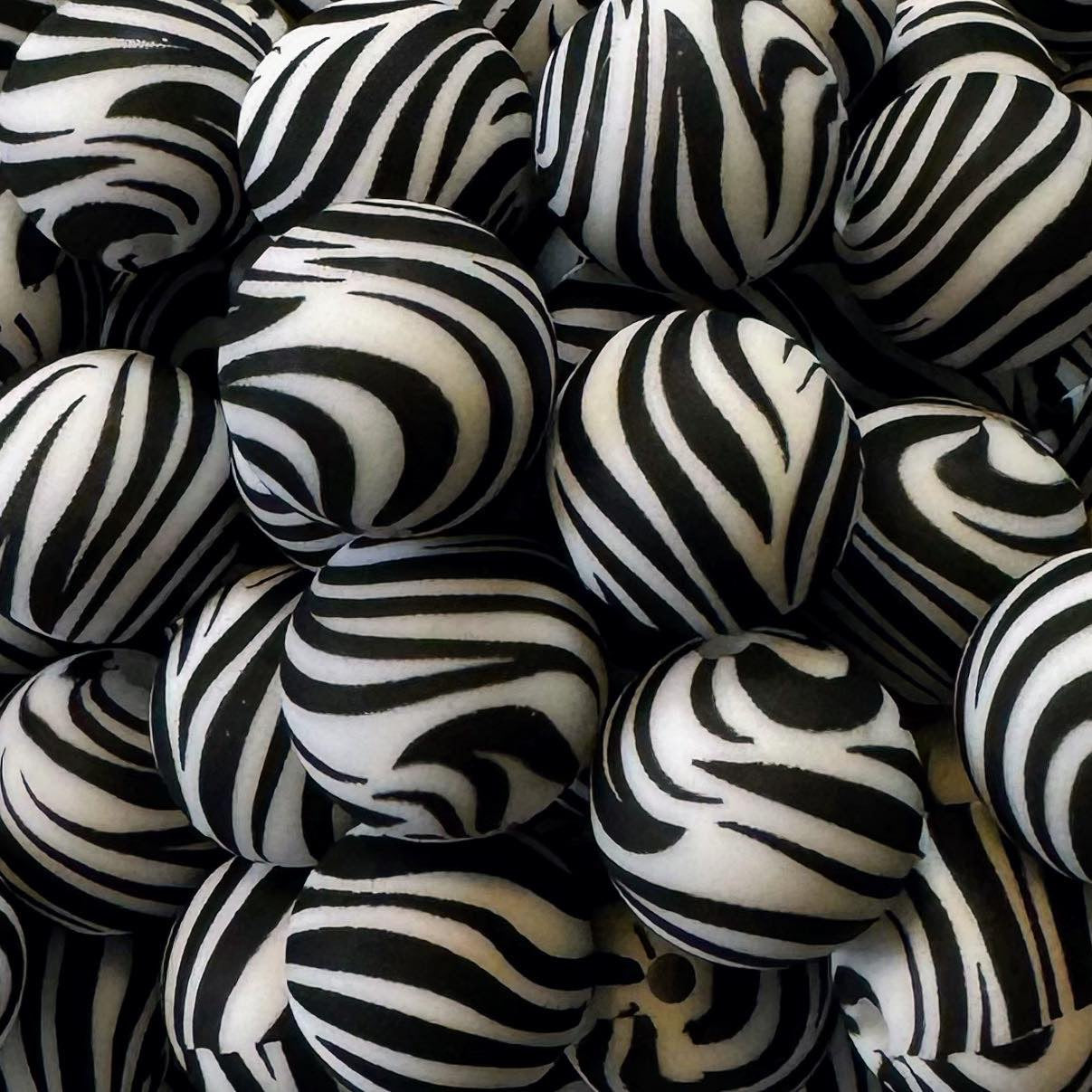 15mm Classic Zebra Print Silicone Bead