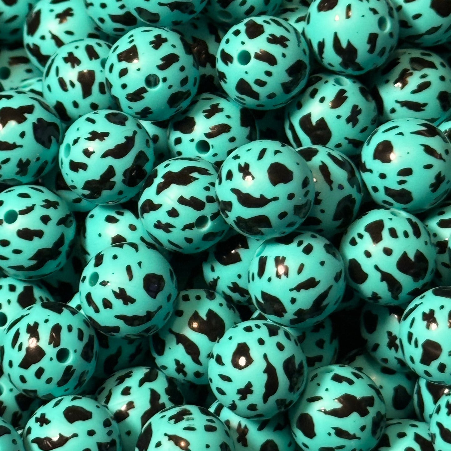 15mm Teal Cow Silicone Bead